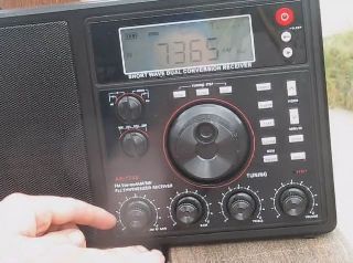Picture of shortwave radio